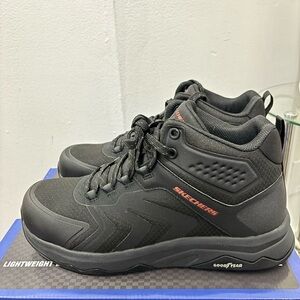 Skechers Men's Black non metallic boots